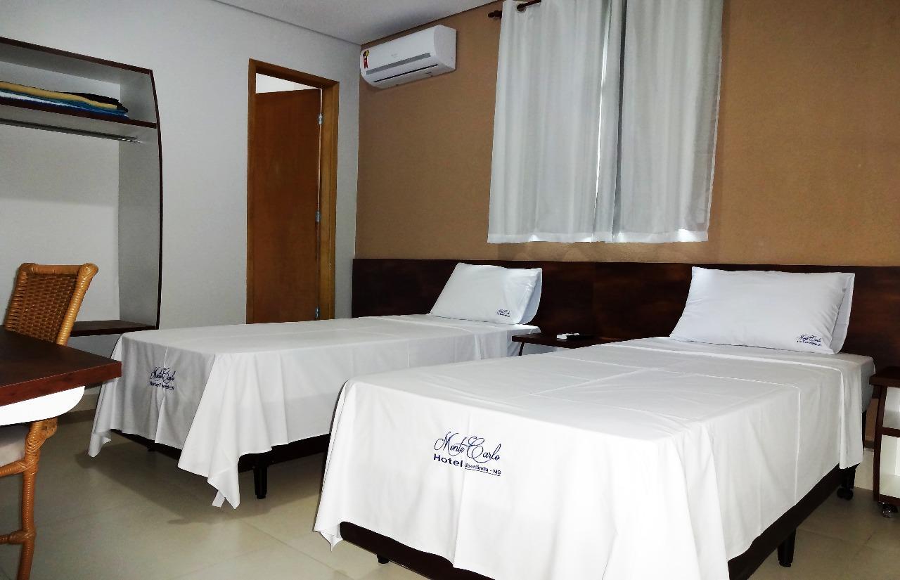 Hotel Monte Carlo Ουμπερλάντια Εξωτερικό φωτογραφία