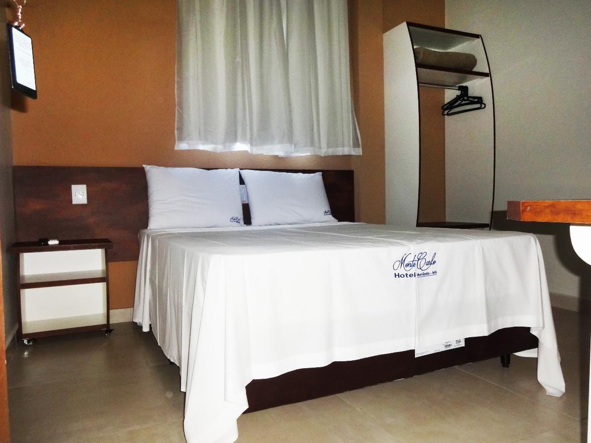 Hotel Monte Carlo Ουμπερλάντια Εξωτερικό φωτογραφία